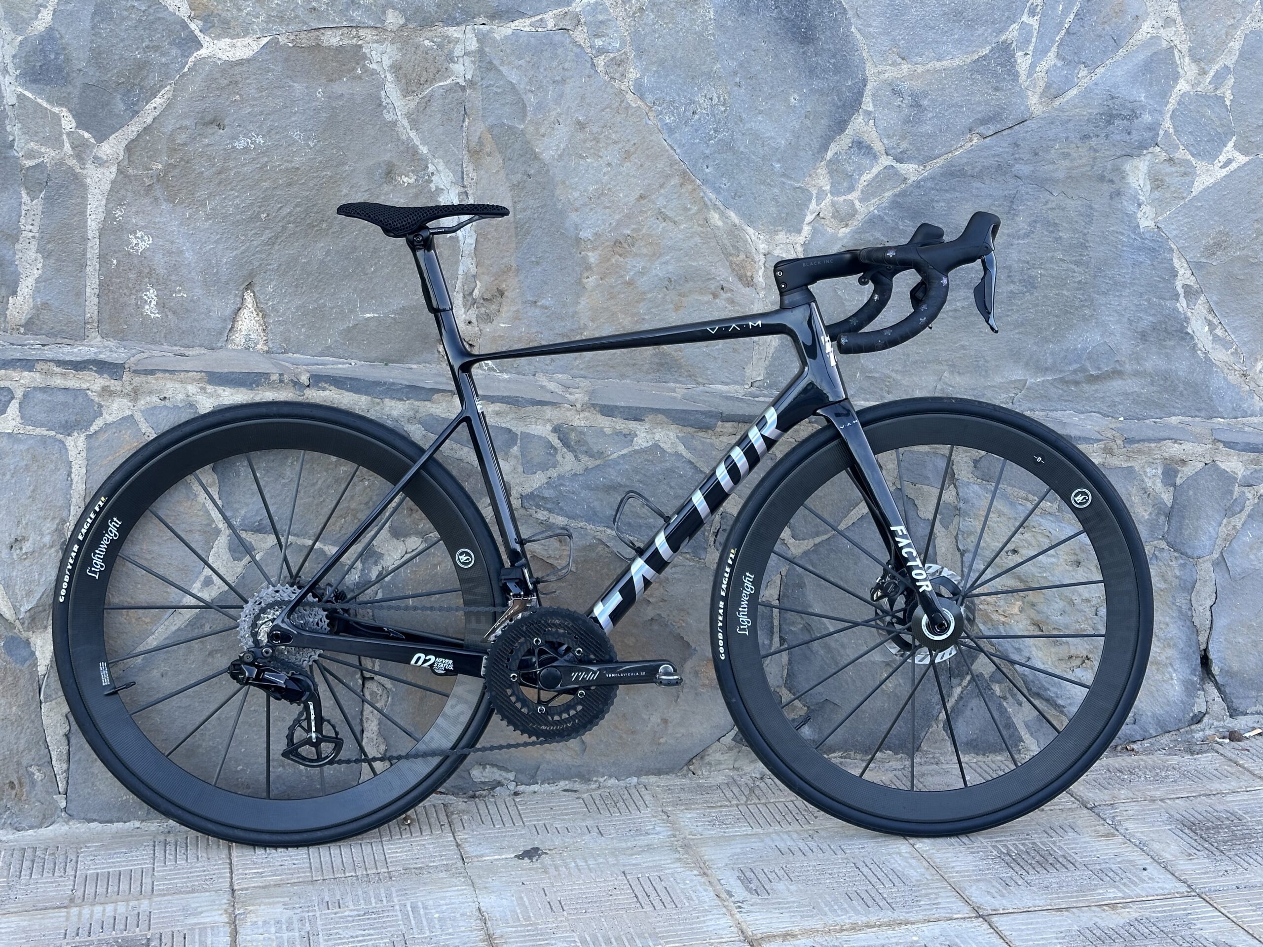 FACTOR 02 V.A.M CHROME 54 LIGHTWEIGHT DURA ACE